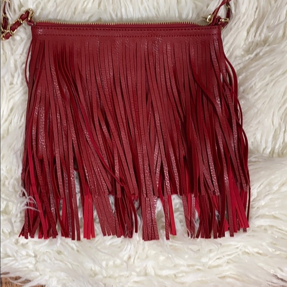 Red fringe purse - Picture 4 of 12